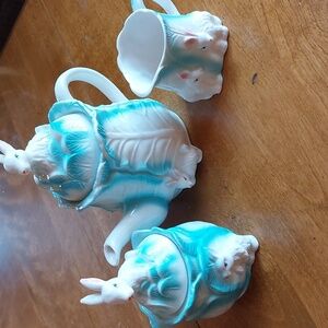 Adorable Vintage bunny tea set